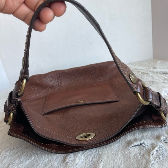Vintage Coach Chelsea Pebbled North South Turn Lock Hobo Bag in Dark Brown - Picture 12 of 13